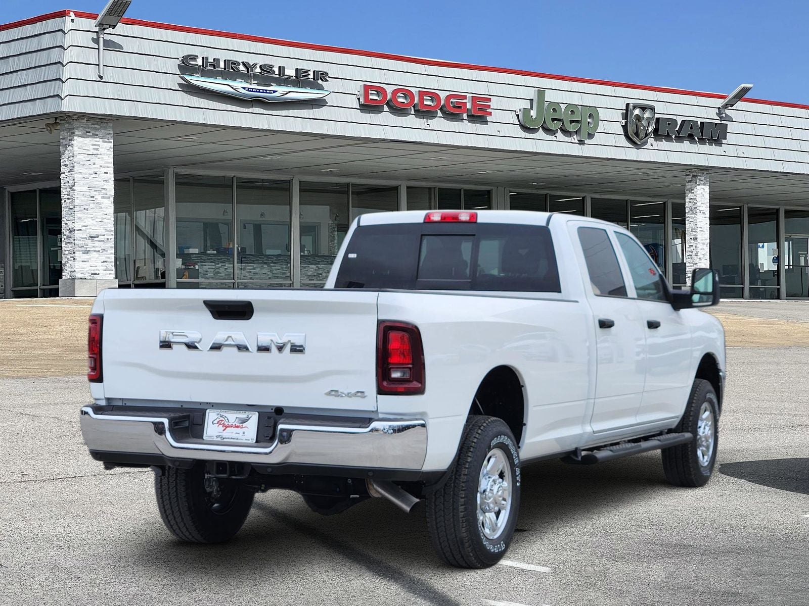 2026 RAM Ram 2500 RAM 2500 TRADESMAN CREW CAB 4X4 8' BOX