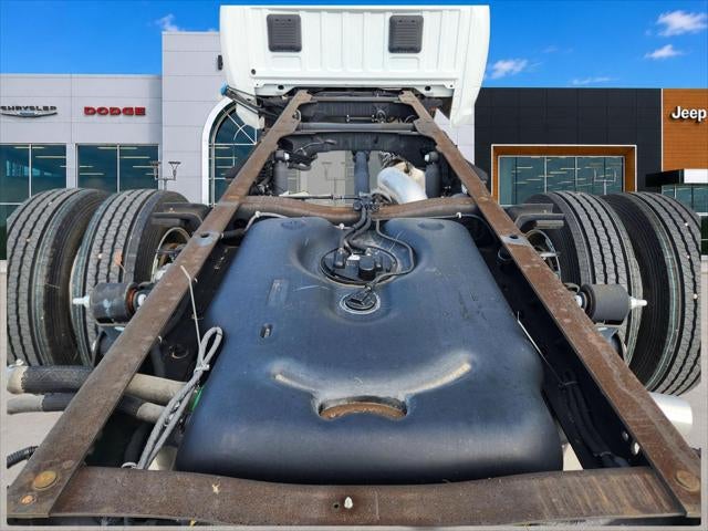 2024 RAM Ram 5500 Chassis Cab RAM 5500 TRADESMAN CHASSIS CREW CAB 4X2 84' CA