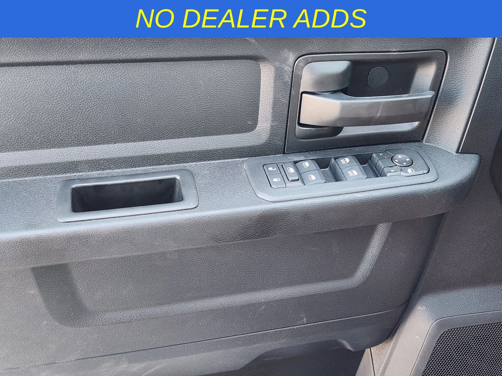 2026 RAM Ram 5500 Chassis Cab RAM 5500 TRADESMAN CHASSIS CREW CAB 4X4 84' CA