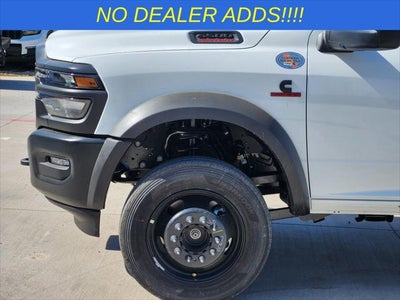 2026 RAM Ram 5500 Chassis Cab RAM 5500 TRADESMAN CHASSIS CREW CAB 4X4 84' CA