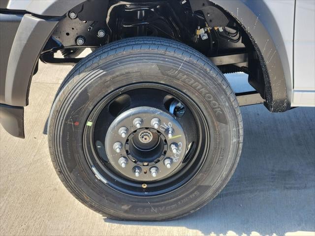 2026 RAM Ram 5500 Chassis Cab RAM 5500 TRADESMAN CHASSIS CREW CAB 4X4 84' CA