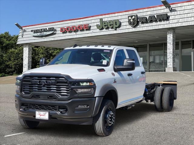 2026 RAM Ram 5500 Chassis Cab RAM 5500 TRADESMAN CHASSIS CREW CAB 4X4 84' CA
