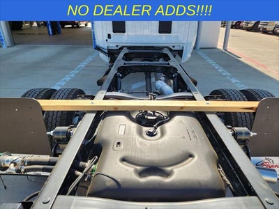 2026 RAM Ram 5500 Chassis Cab RAM 5500 TRADESMAN CHASSIS CREW CAB 4X4 84' CA