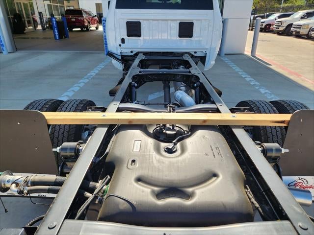 2026 RAM Ram 5500 Chassis Cab RAM 5500 TRADESMAN CHASSIS CREW CAB 4X4 84' CA