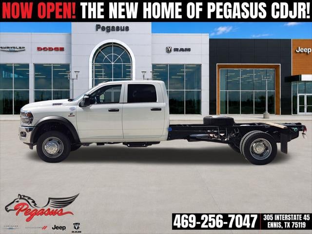 2026 RAM 5500 Chassis Cab RAM 5500 TRADESMAN CHASSIS CREW CAB 4X4 84' CA