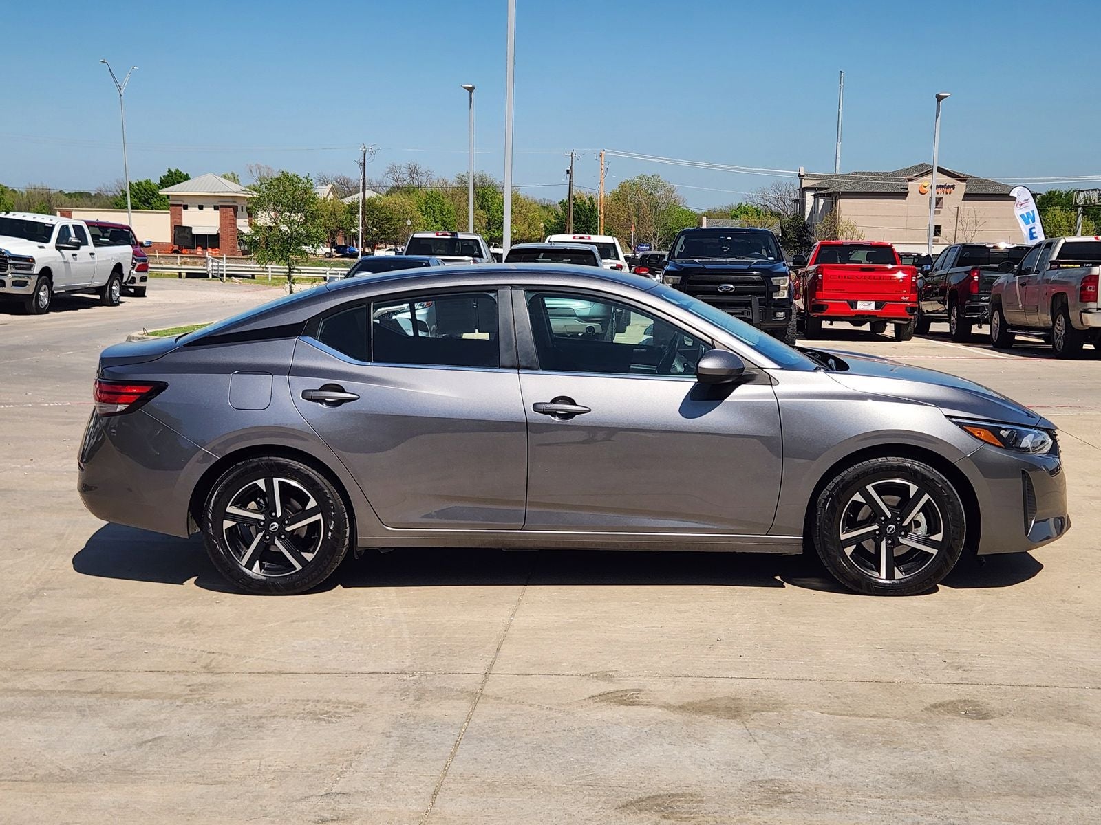 2024 Nissan Sentra SV Xtronic CVT