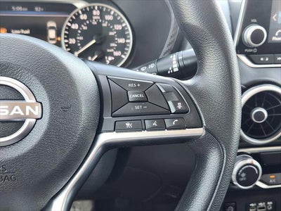 2024 Nissan Sentra SV Xtronic CVT