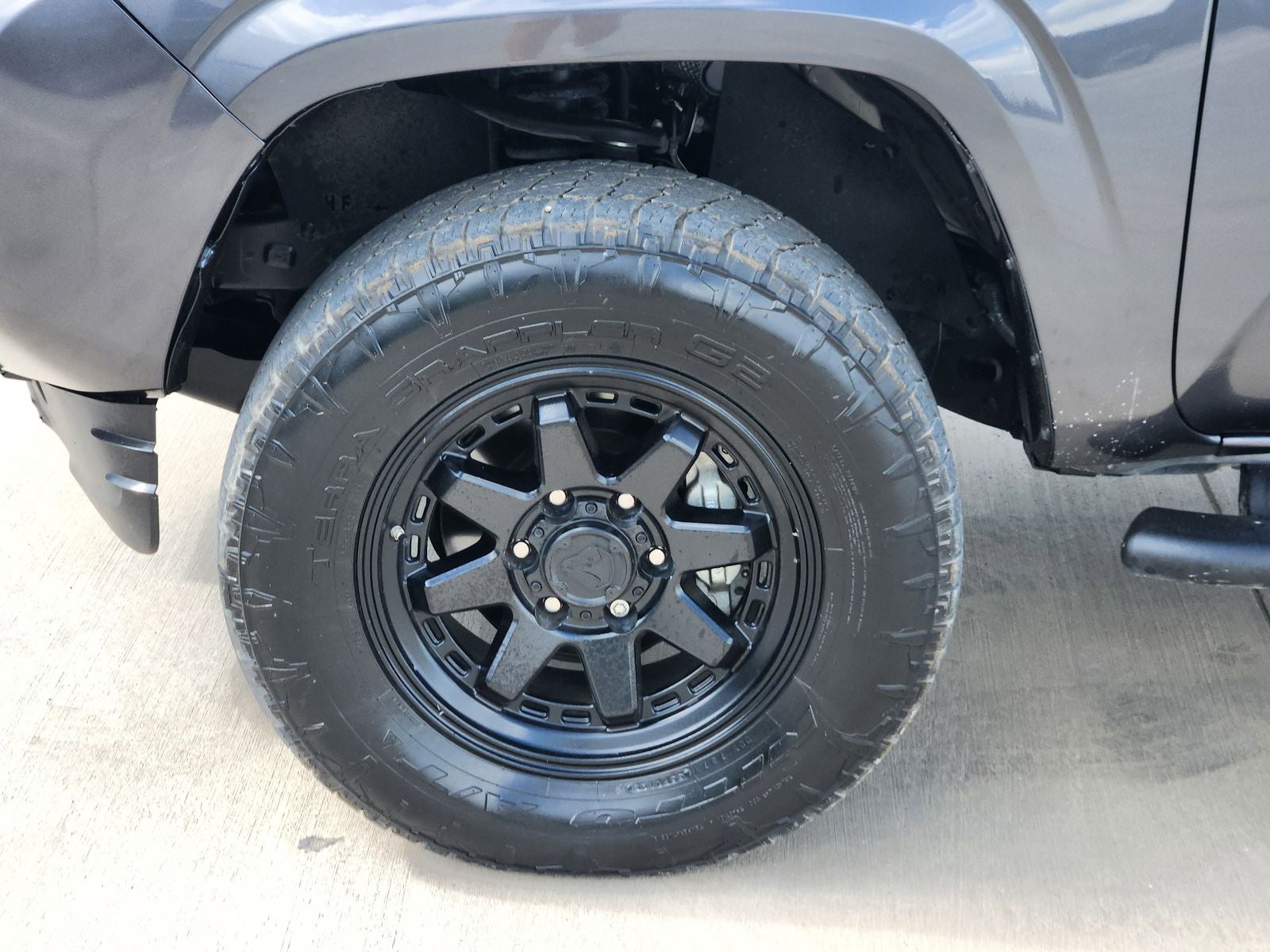 2023 Toyota Tacoma SR V6