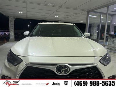 2021 Toyota Highlander LE