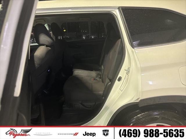 2021 Toyota Highlander LE