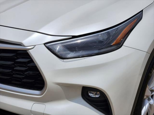 2021 Toyota Highlander LE