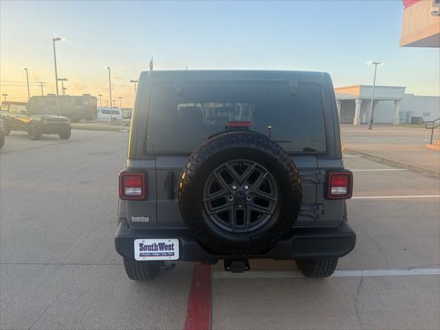 2021 Jeep Wrangler Sport S 4x4