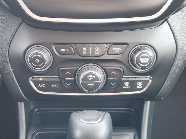 2019 Jeep Cherokee Latitude Plus FWD
