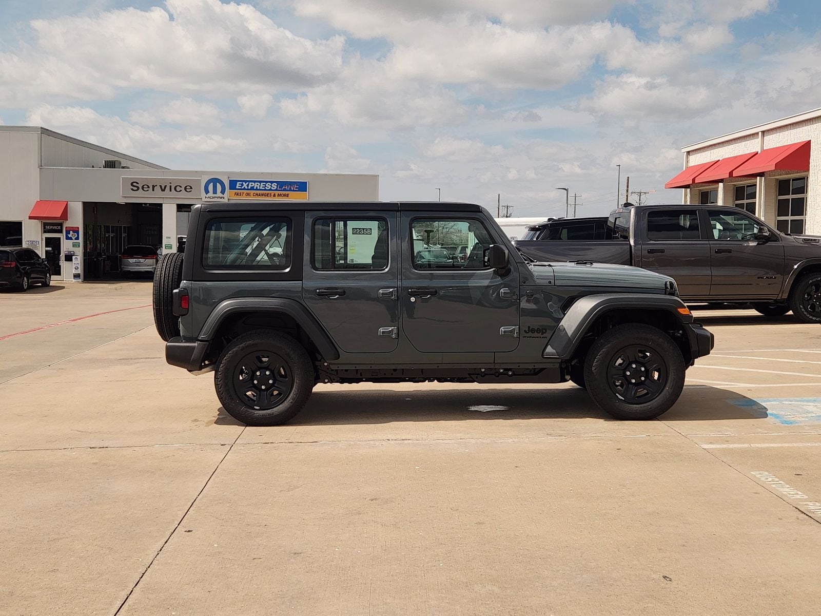 2026 Jeep Wrangler WRANGLER 4-DOOR SPORT