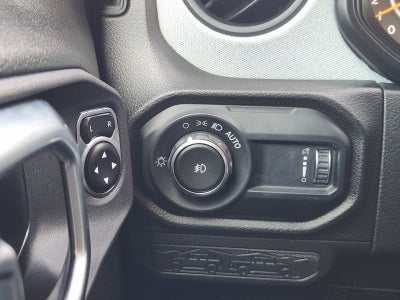2024 Jeep Wrangler 4-Door Willys 4x4