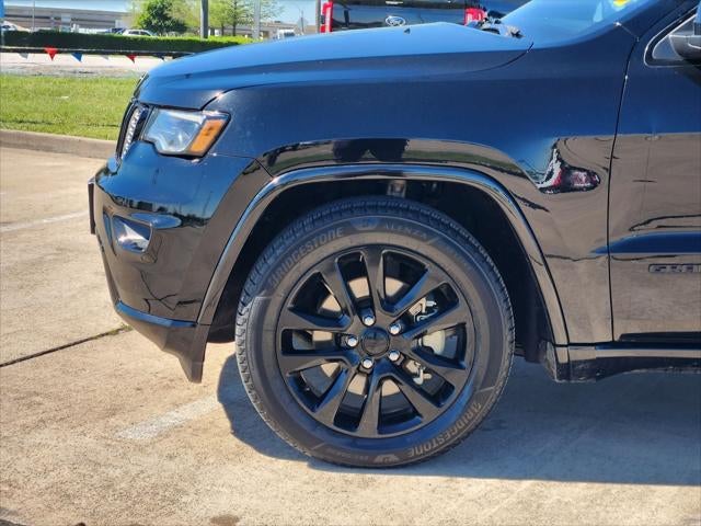 2022 Jeep Grand Cherokee WK Laredo X 4x2