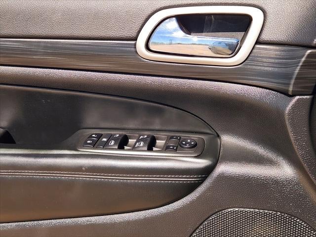 2022 Jeep Grand Cherokee WK Laredo X 4x2