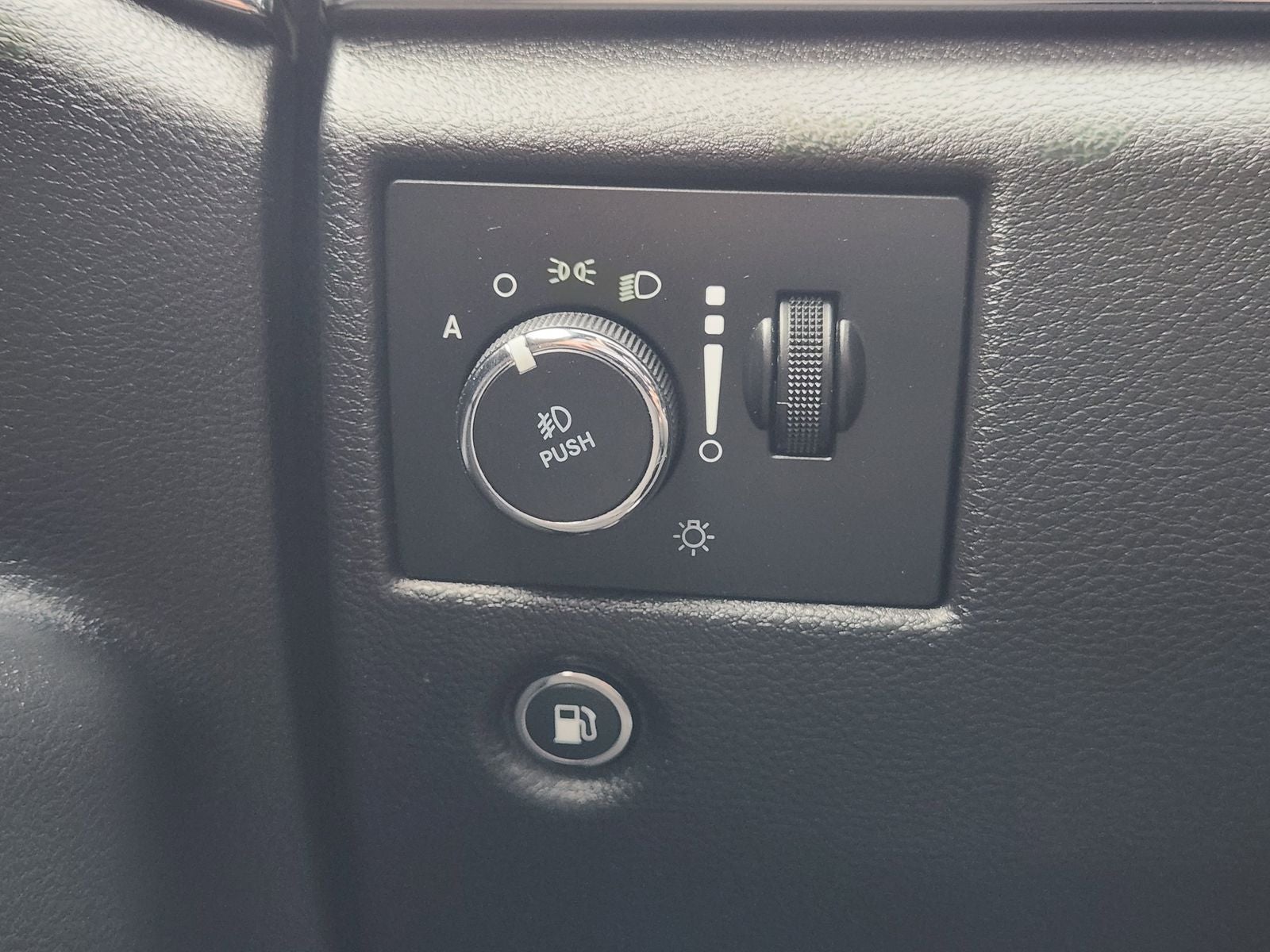 2018 Jeep Grand Cherokee Limited 4x2