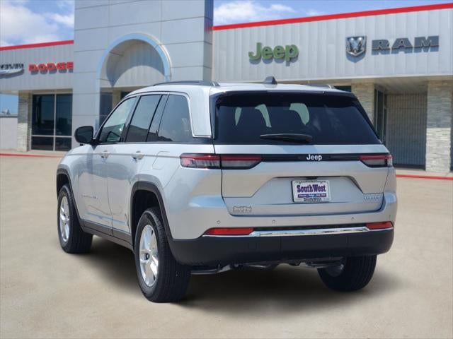 2026 Jeep Grand Cherokee GRAND CHEROKEE LAREDO 4X2