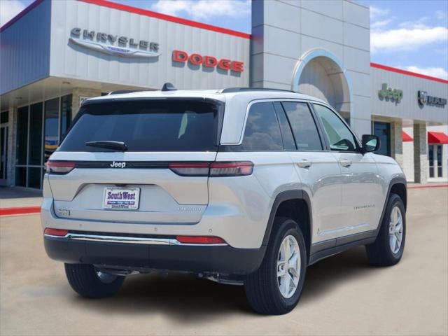 2026 Jeep Grand Cherokee GRAND CHEROKEE LAREDO 4X2