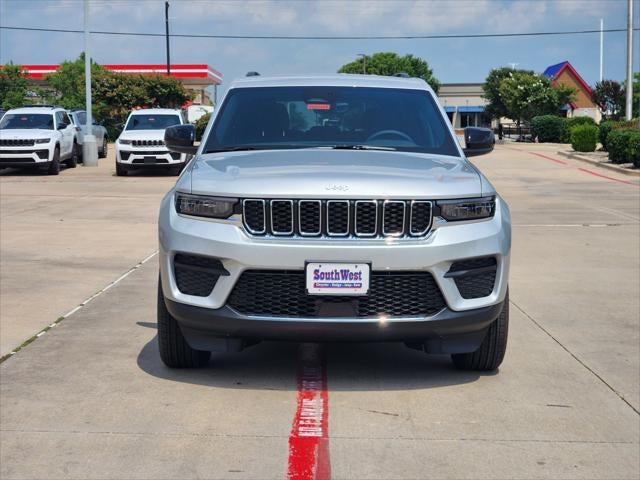 2026 Jeep Grand Cherokee GRAND CHEROKEE LAREDO 4X2