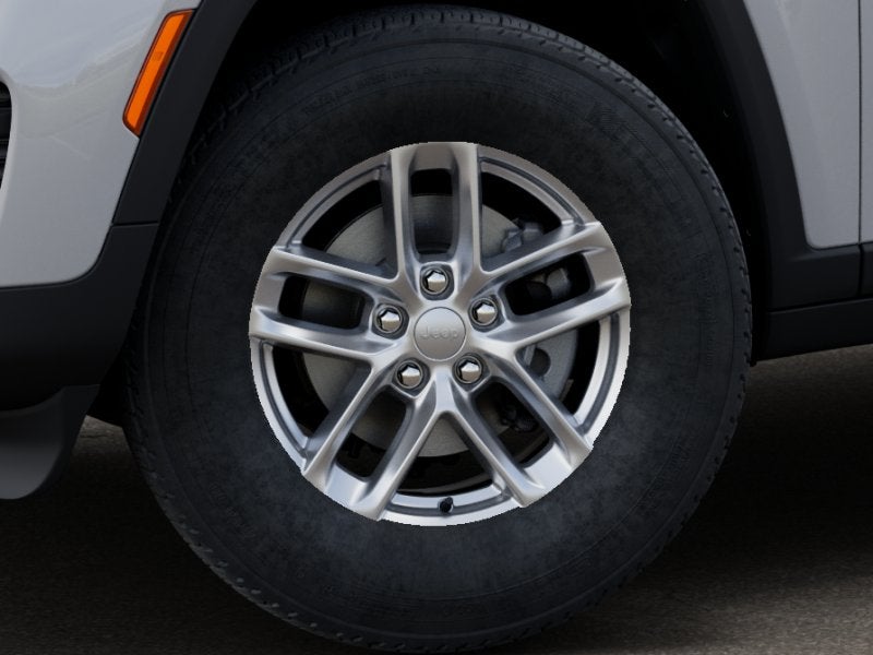 2025 Jeep Grand Cherokee GRAND CHEROKEE LAREDO 4X2