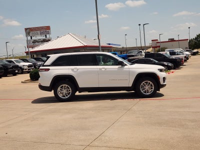 2026 Jeep Grand Cherokee GRAND CHEROKEE LAREDO 4X2