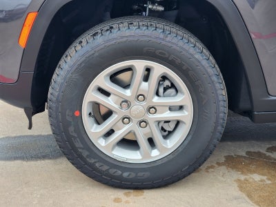 2025 Jeep Grand Cherokee GRAND CHEROKEE LAREDO 4X2