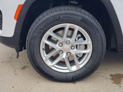 2025 Jeep Grand Cherokee GRAND CHEROKEE LAREDO X 4X2