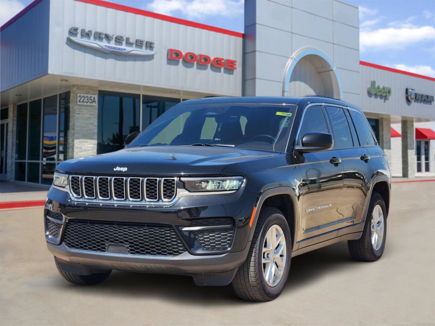 2025 Jeep Grand Cherokee Laredo X 4x2