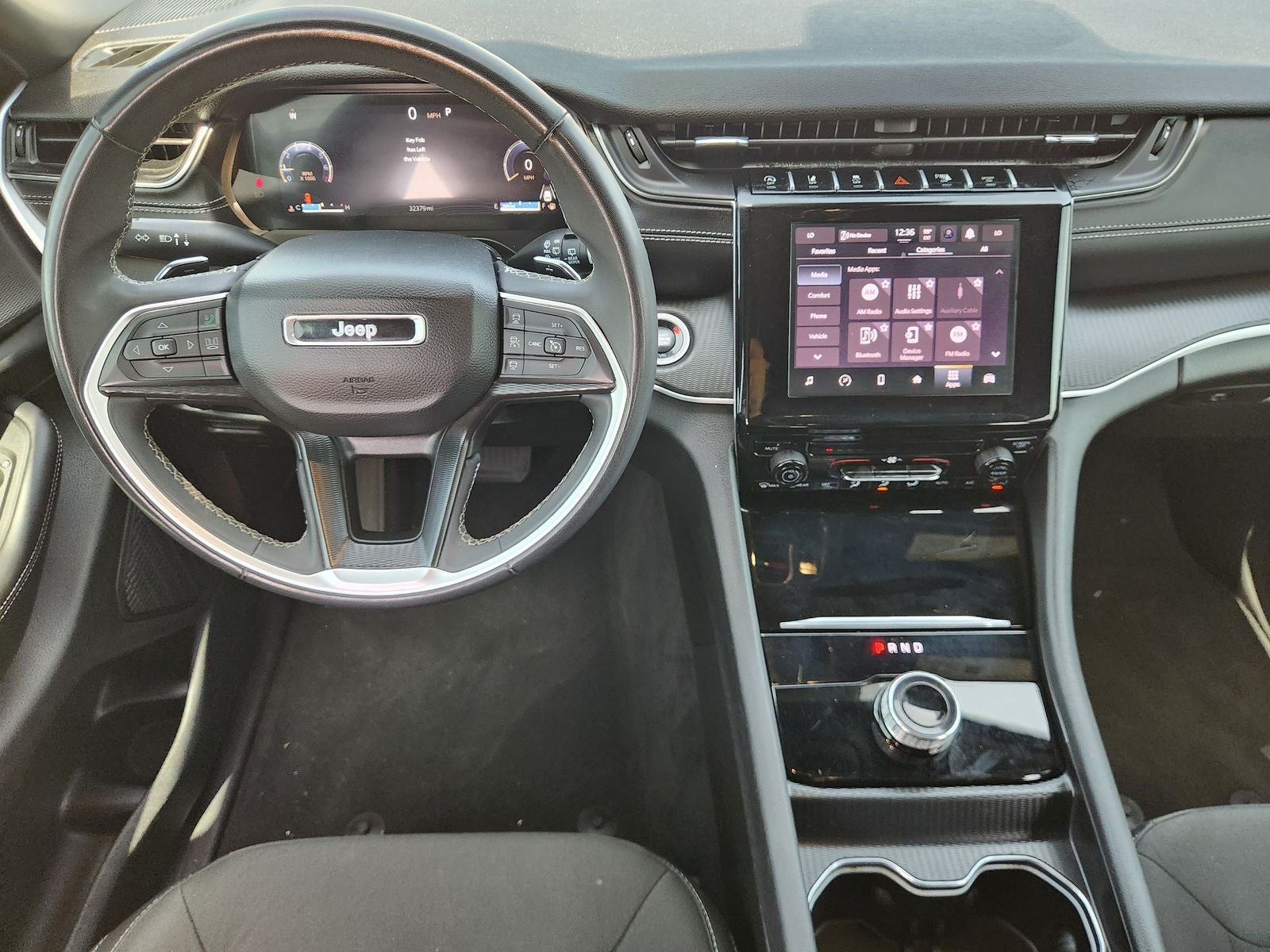 2025 Jeep Grand Cherokee Laredo X 4x2