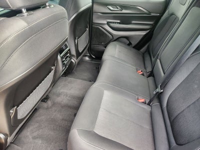 2025 Jeep Grand Cherokee Laredo X 4x2