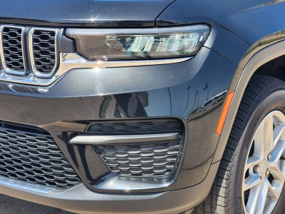 2025 Jeep Grand Cherokee Laredo X 4x2