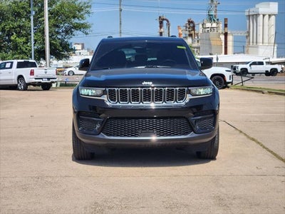 2025 Jeep Grand Cherokee Laredo X 4x2