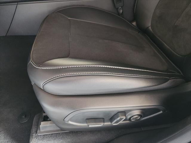 2026 Jeep Grand Cherokee GRAND CHEROKEE LAREDO ALTITUDE 4X2