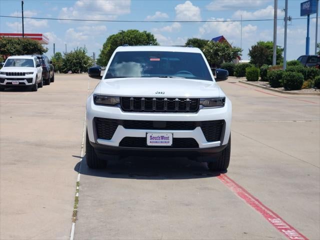 2026 Jeep Grand Cherokee GRAND CHEROKEE LAREDO ALTITUDE 4X2