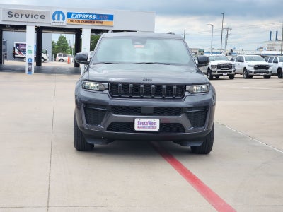 2026 Jeep Grand Cherokee GRAND CHEROKEE LAREDO ALTITUDE 4X2