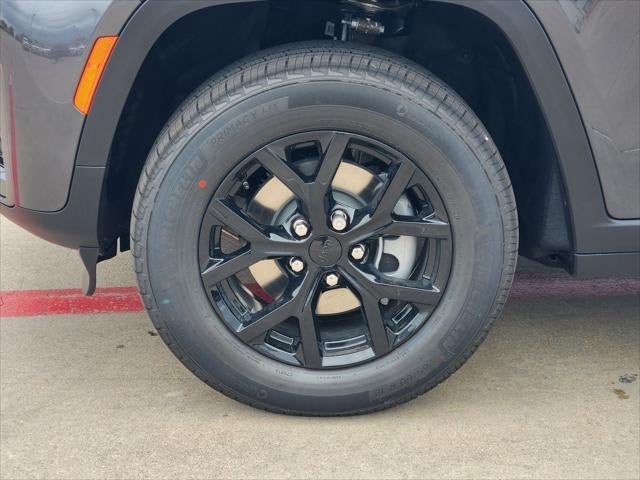 2026 Jeep Grand Cherokee GRAND CHEROKEE LAREDO ALTITUDE 4X2