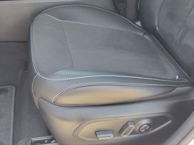 2026 Jeep Grand Cherokee GRAND CHEROKEE LAREDO ALTITUDE 4X2