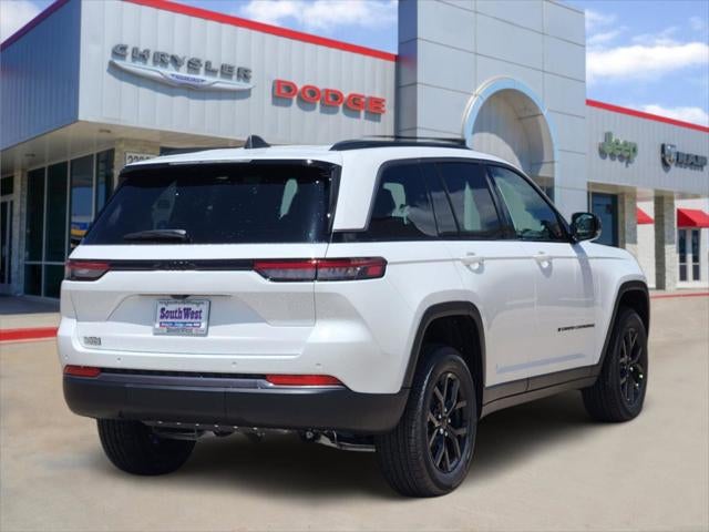 2026 Jeep Grand Cherokee GRAND CHEROKEE LAREDO ALTITUDE 4X2