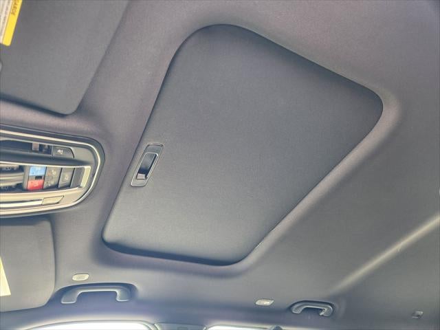 2026 Jeep Grand Cherokee GRAND CHEROKEE L LAREDO X 4X2