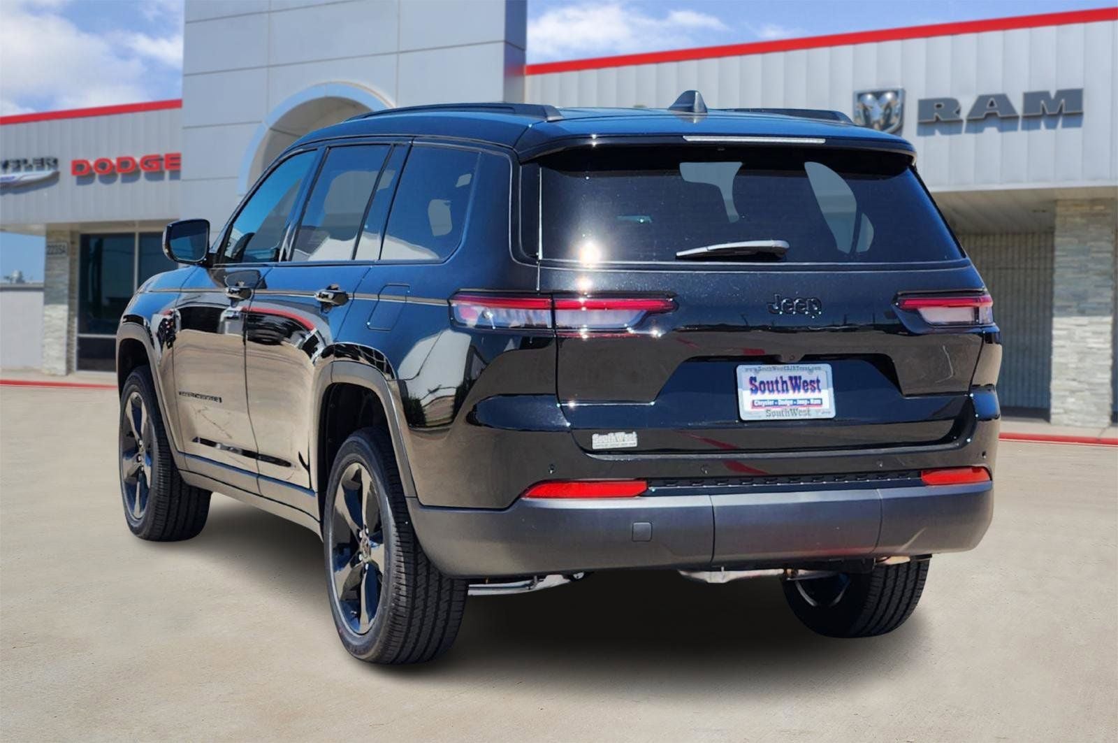 2025 Jeep Grand Cherokee GRAND CHEROKEE L ALTITUDE X 4X2