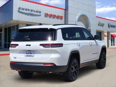 2026 Jeep Grand Cherokee GRAND CHEROKEE L LAREDO ALTITUDE 4X2