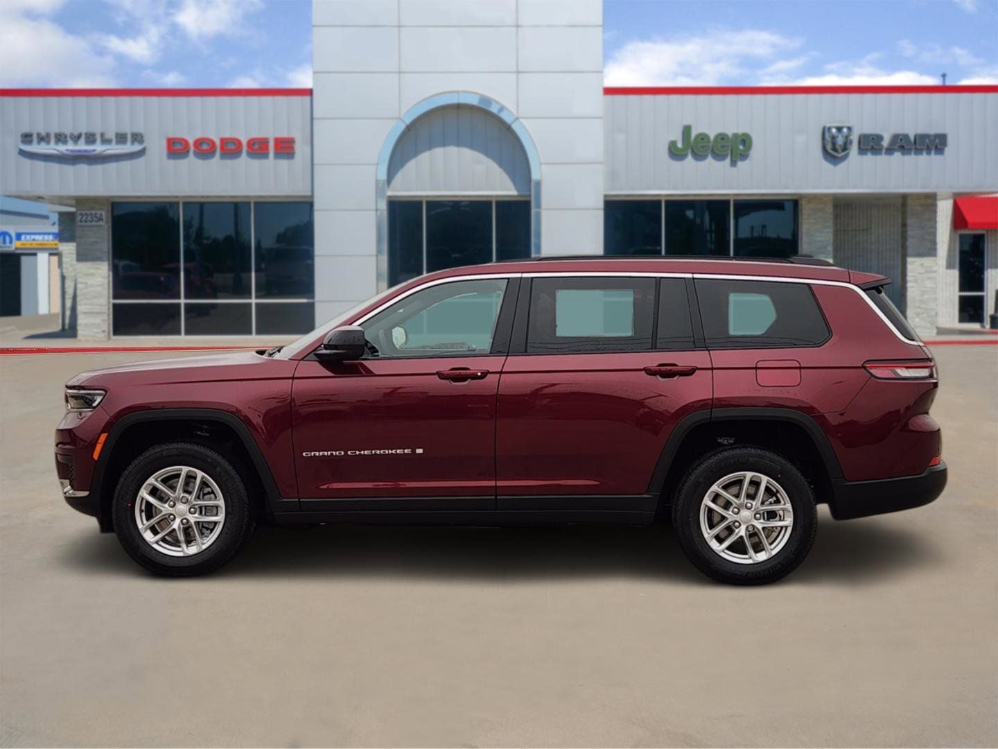 2025 Jeep Grand Cherokee GRAND CHEROKEE L LAREDO X 4X4