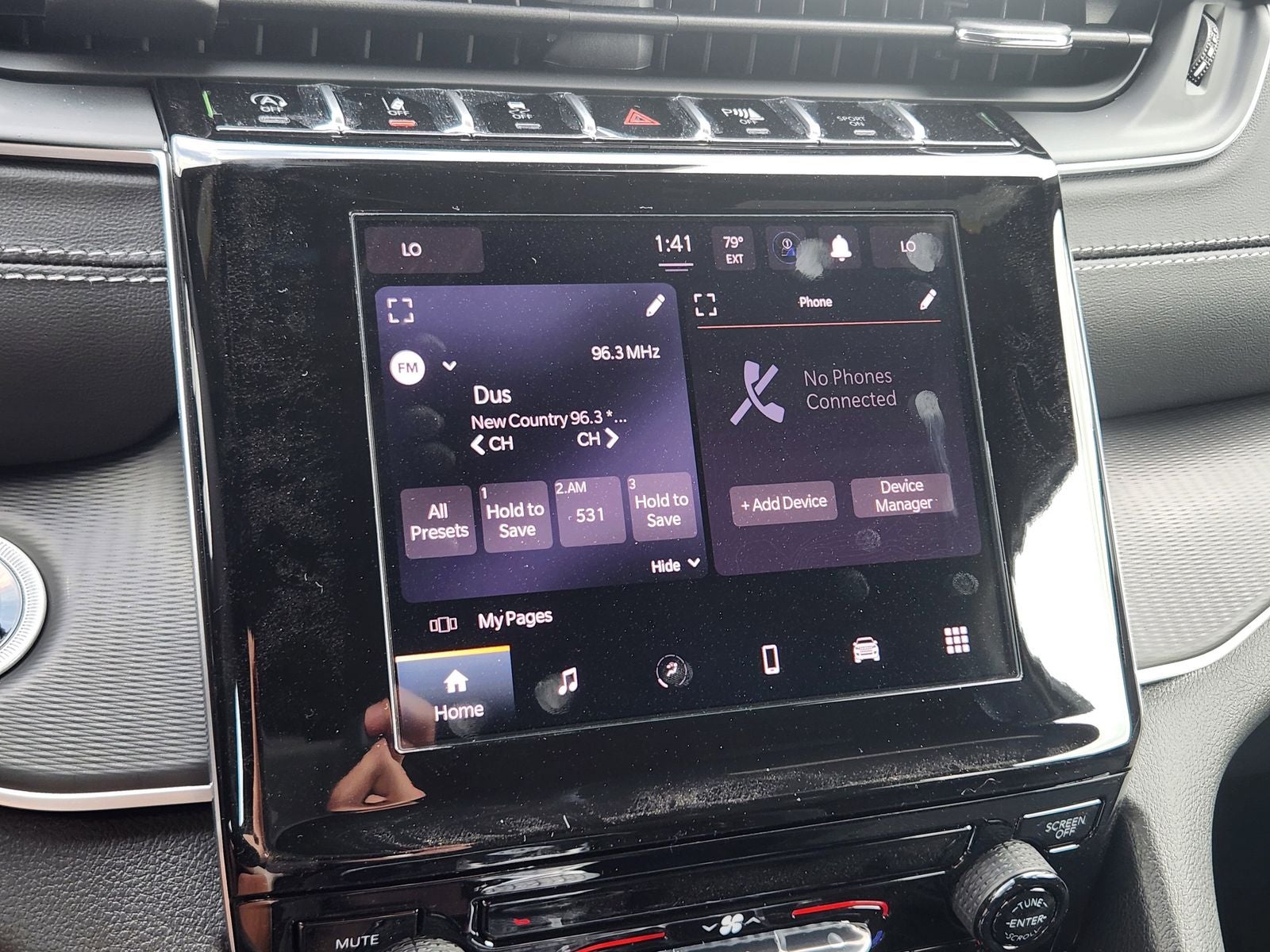 2025 Jeep Grand Cherokee GRAND CHEROKEE L LAREDO 4X4