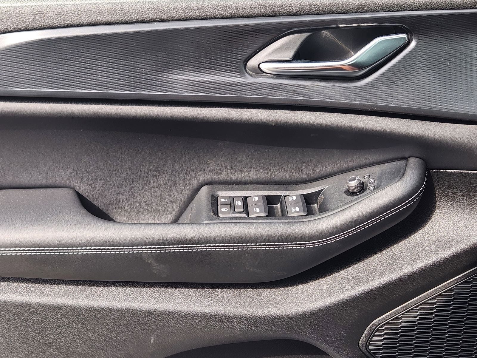 2025 Jeep Grand Cherokee GRAND CHEROKEE L LAREDO 4X4