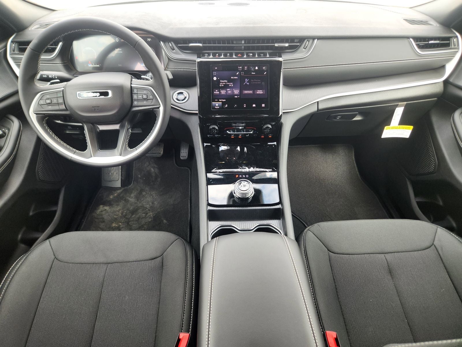 2025 Jeep Grand Cherokee GRAND CHEROKEE L LAREDO 4X4