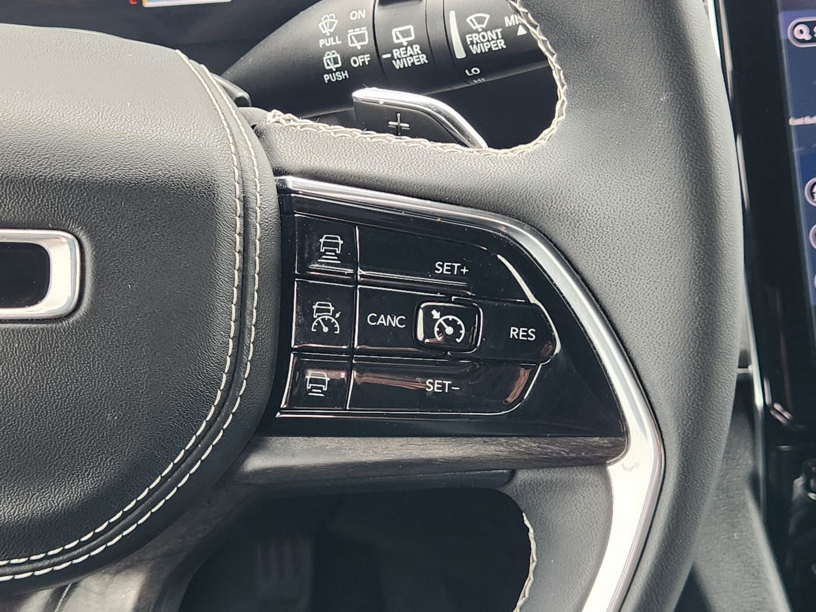 2023 Jeep Grand Cherokee L Overland 4x4