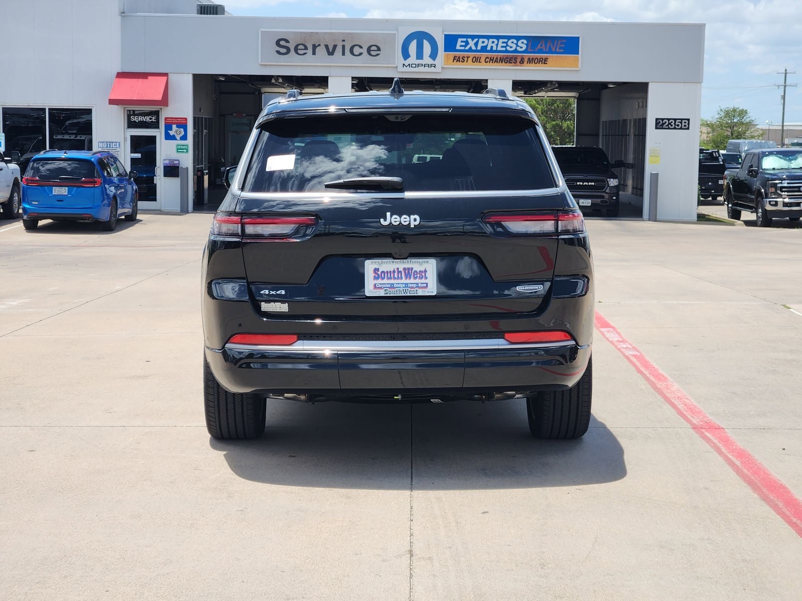 2026 Jeep Grand Cherokee GRAND CHEROKEE L SUMMIT 4X4