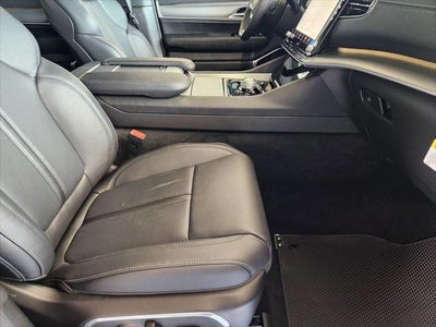 2026 Jeep Grand Wagoneer GRAND WAGONEER L LIMITED ALTITUDE 4X4